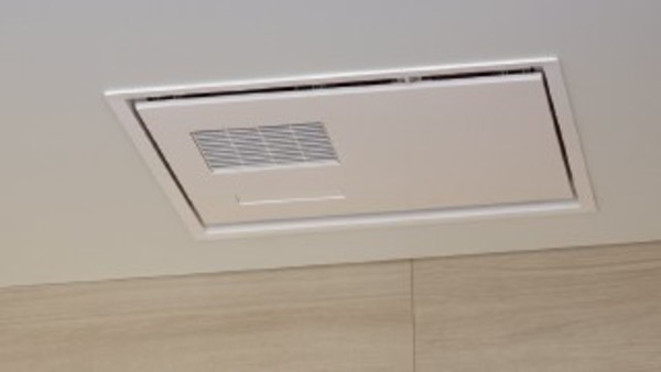 TOTOの浴室「SYNLAシンラ」浴室暖房換気扇セットの機能を紹介！